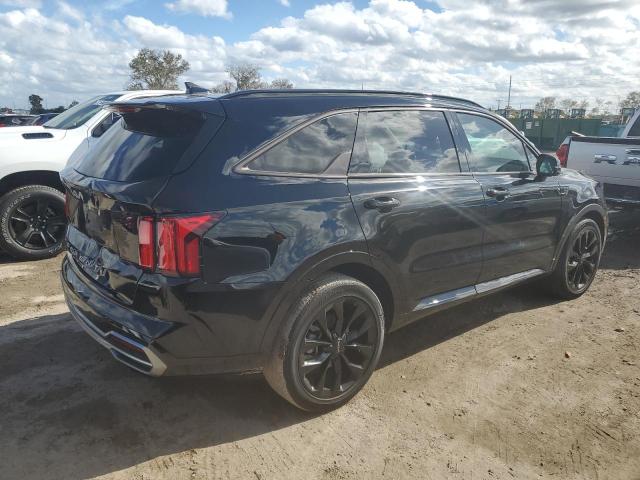 Image 3 of 2022 KIA SORENTO SX 2022 with VIN 5XYRK4LFXNG152961