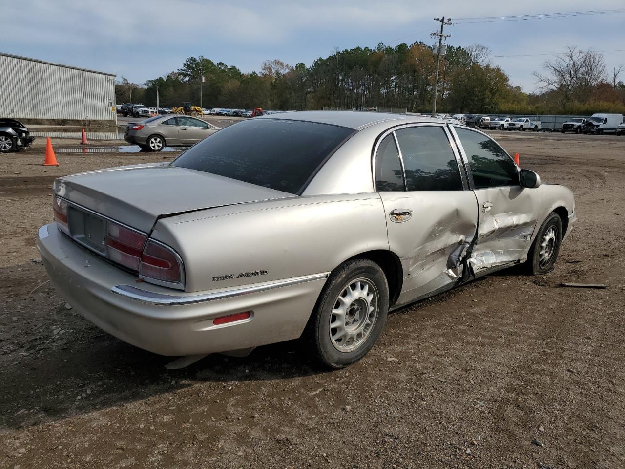 Изображение 3 1997 BUICK PARK AVENUE  1997 с VIN 1G4CW52K2V4658311