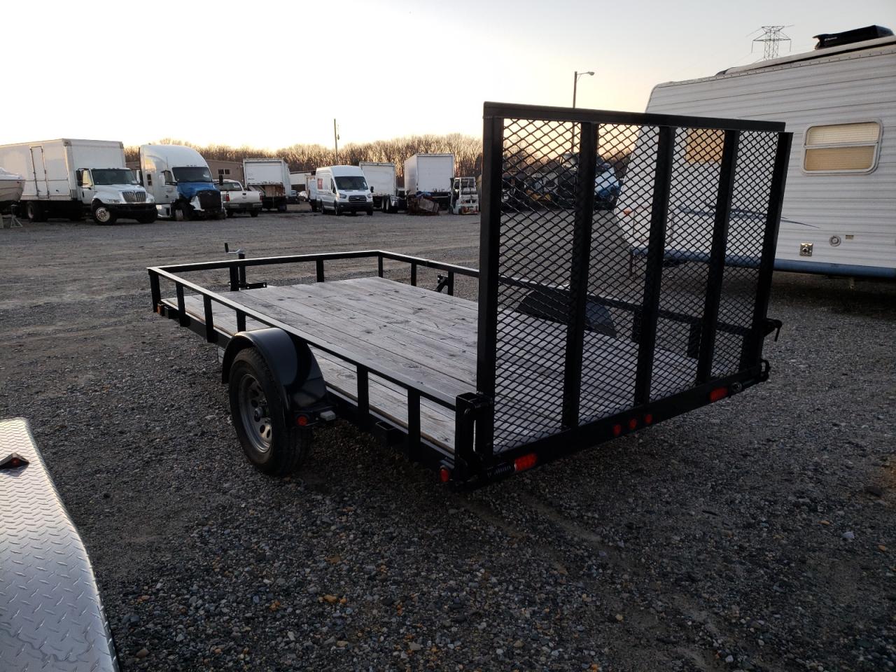 Изображение 3 2022 OTHR TRAILER 2022 с VIN 5M4LU1216NF037521