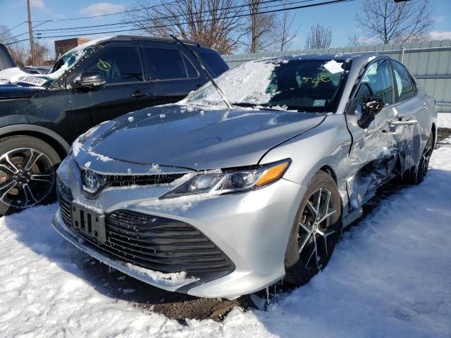 Image 1 of 2019 TOYOTA CAMRY LE 2019 with VIN 4T1B31HK2KU517920