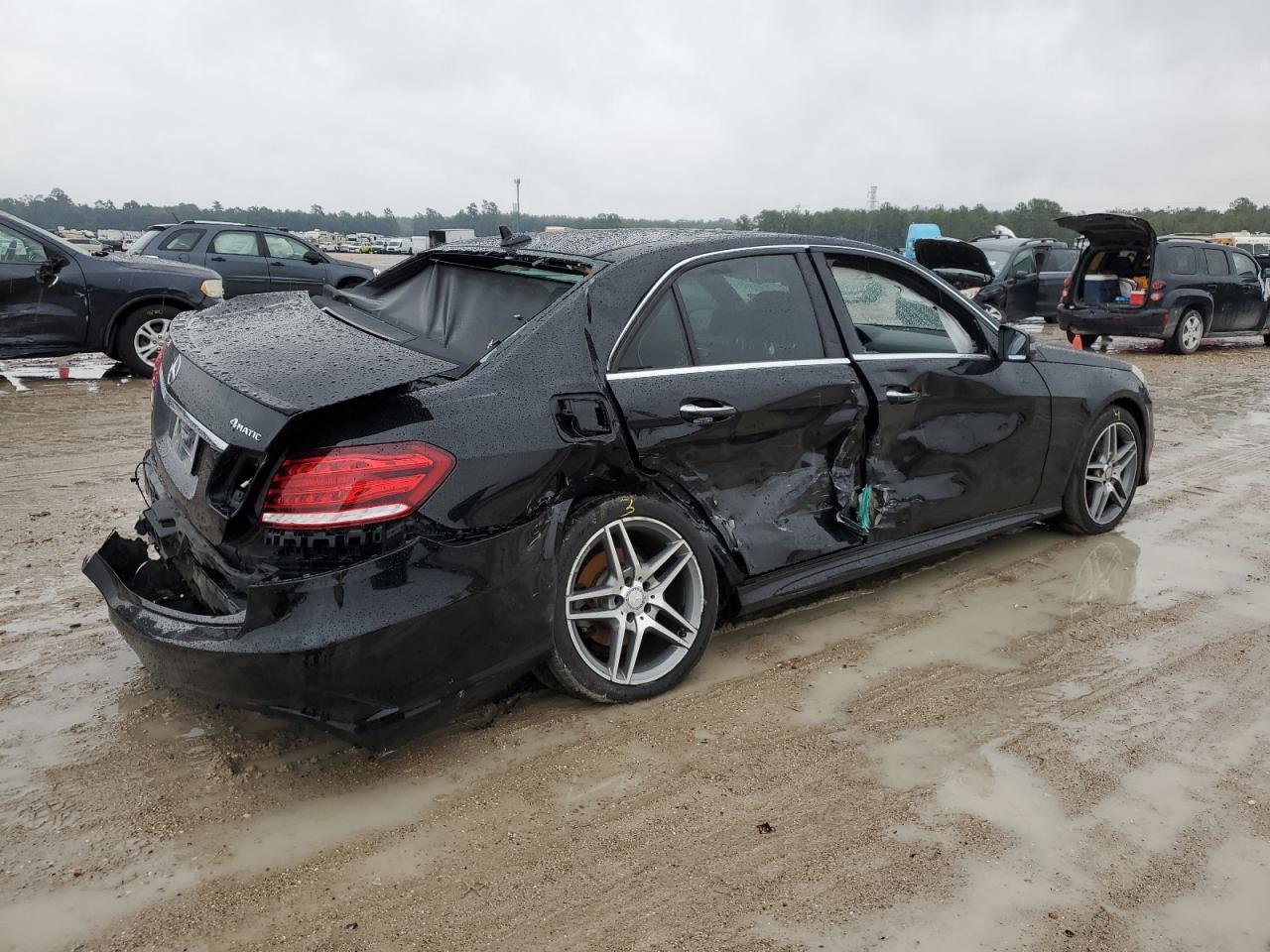 Image 3 of 2014 MERCEDES-BENZ E 350 4MATIC 2014 with VIN WDDHF8JB9EB016148