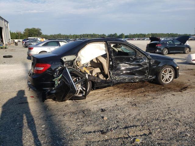 Obraz 3 z 2013 MERCEDES-BENZ C 250 2013 z VIN WDDGF4HB5DR297963