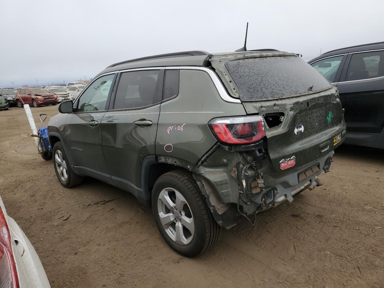 Image 2 of 2019 JEEP COMPASS LATITUDE 2019 with VIN 3C4NJDBBXKT841208