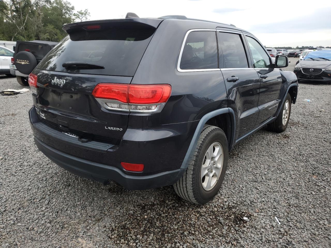 Image 3 of 2014 JEEP GRAND CHEROKEE LAREDO 2014 with VIN 1C4RJFAG0EC482915