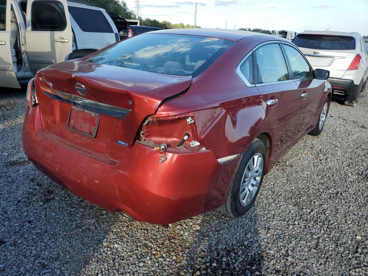 Image 3 of Nissan Altima 2.5 2013 with VIN 1N4AL3AP9DN533567