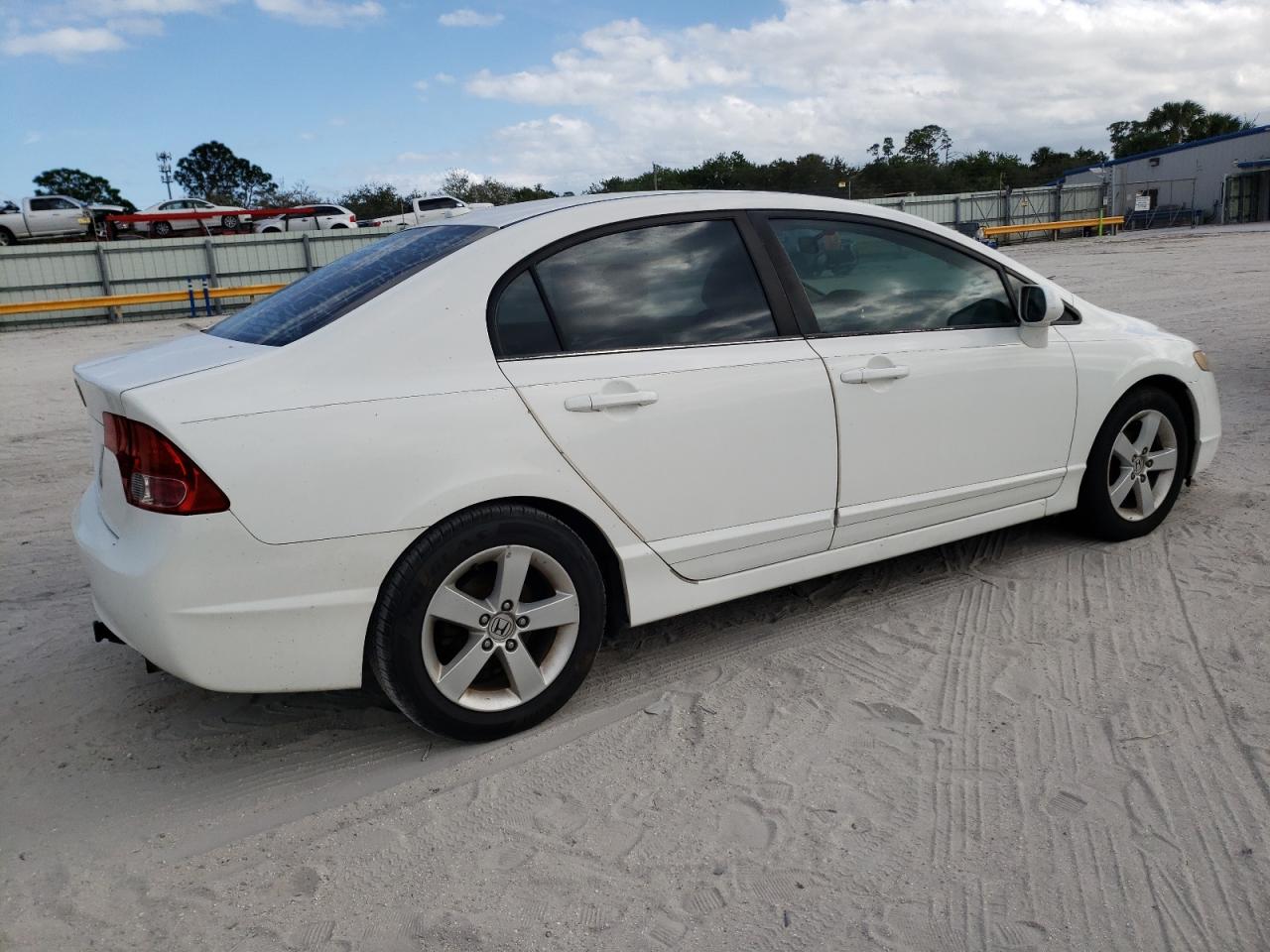 Obraz 3 z 2007 HONDA CIVIC EX 2007 z VIN 1HGFA16867L018927