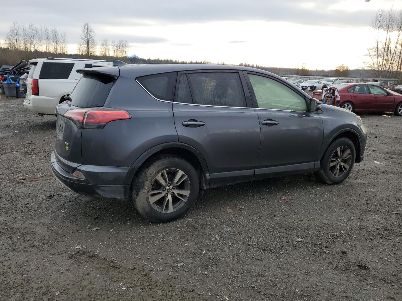 Изображение 3 2018 TOYOTA RAV4 ADVENTURE 2018 с VIN JTMWFREV5JD110828
