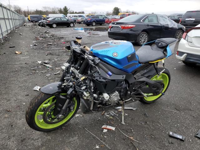 Obraz 2 z 2016 YAMAHA YZFR1  2016 z VIN JYARN39E6GA002263