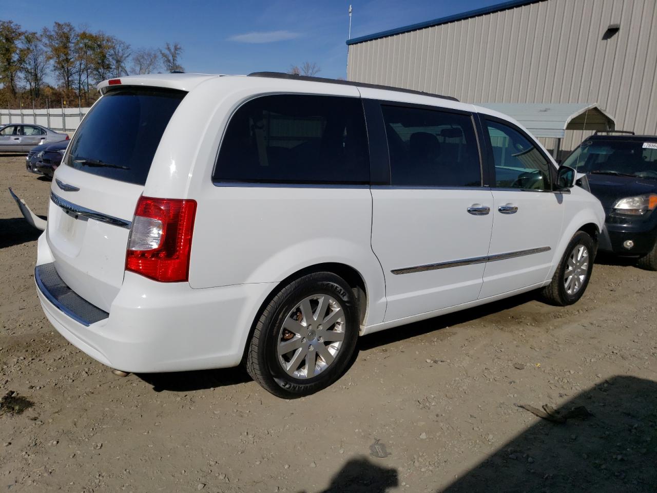 Image 3 of 2015 CHRYSLER TOWN & COUNTRY TOURING 2015 with VIN 2C4RC1BG9FR617443