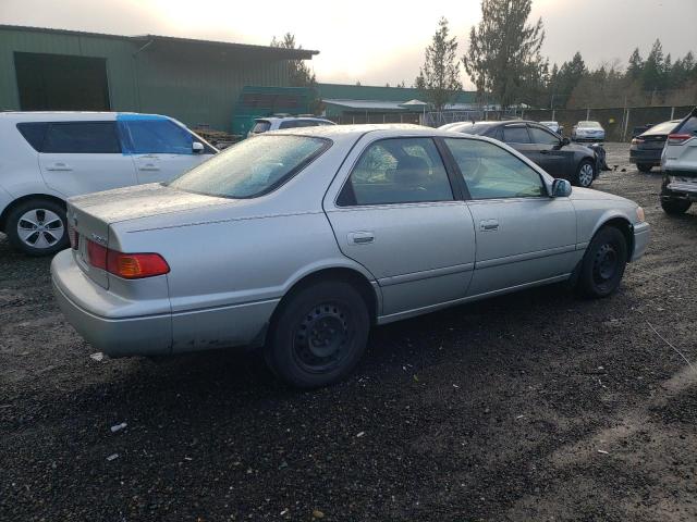 Obraz 3 z 2000 TOYOTA CAMRY CE 2000 z VIN JT2BF22K8Y0239768