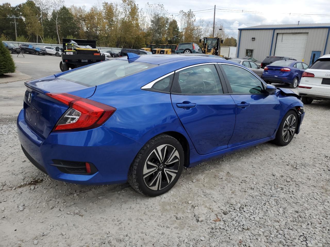 Изображение 3 2017 HONDA CIVIC EXL 2017 с VIN 2HGFC1F71HH633532