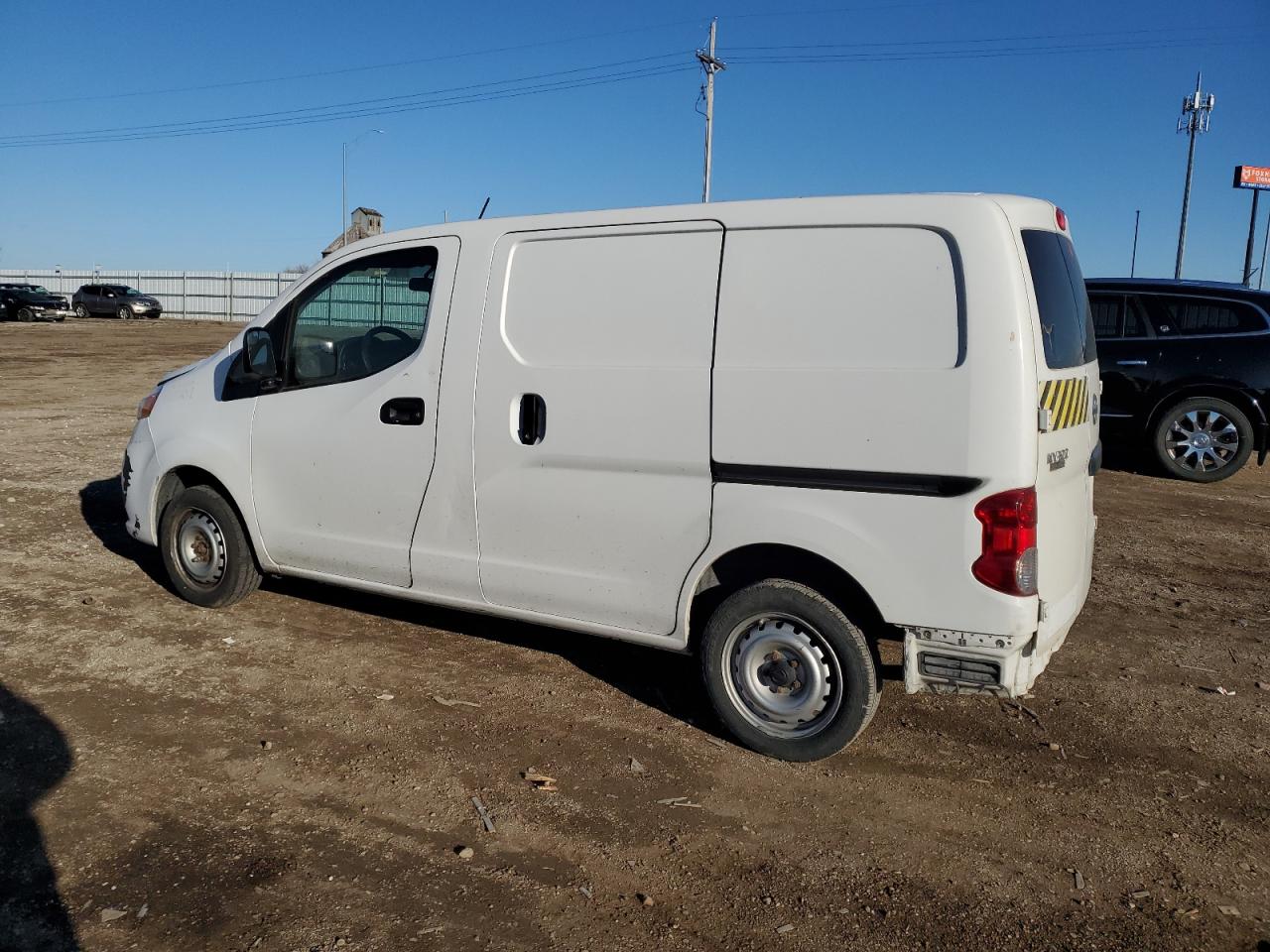 Image 2 of 2015 NISSAN NV200 2.5S 2015 with VIN 3N6CM0KN0FK723811