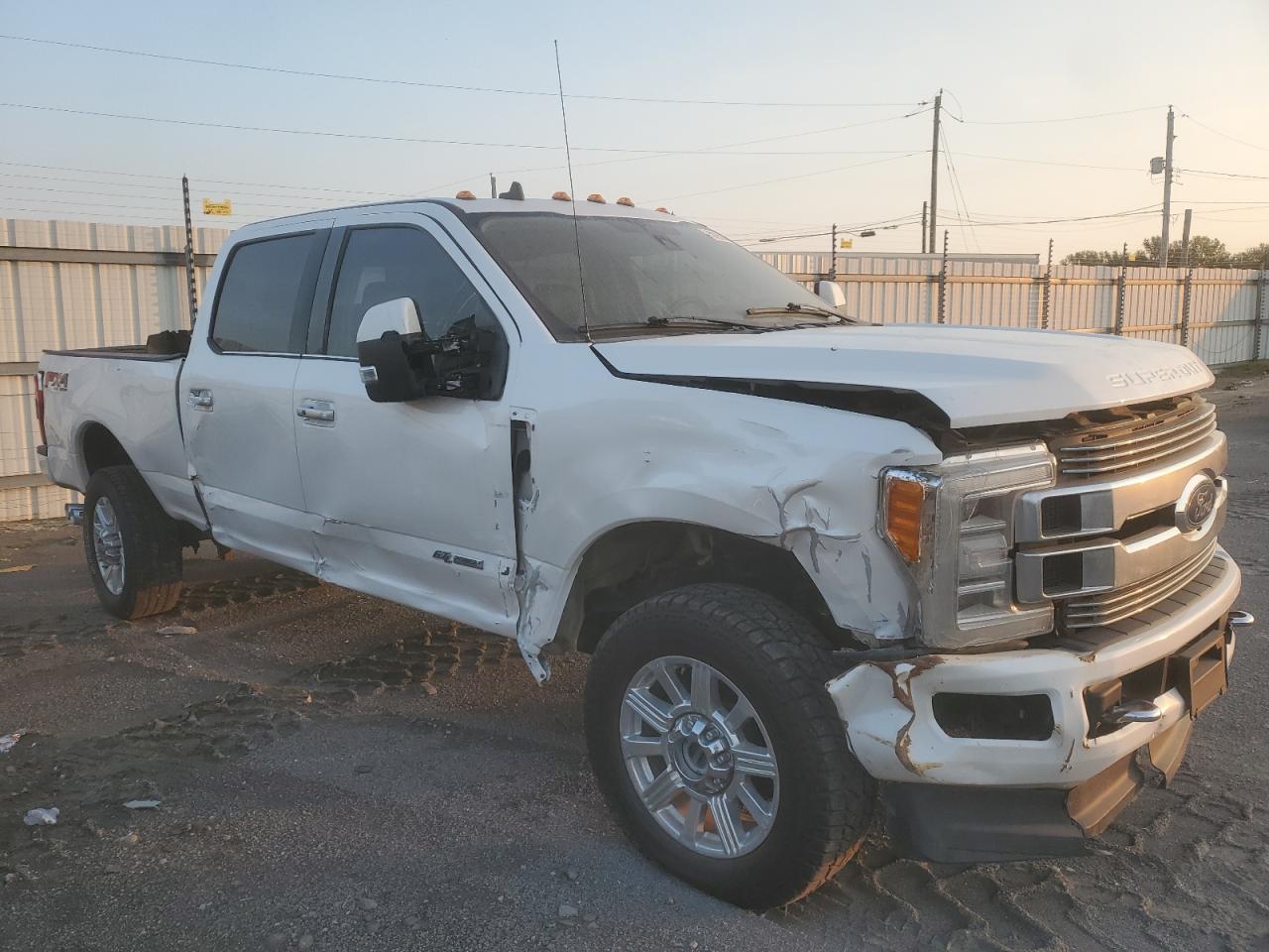 Image 1 of 2019 FORD F350 SUPER DUTY 2019 with VIN 1FT8W3BT1KEE73924