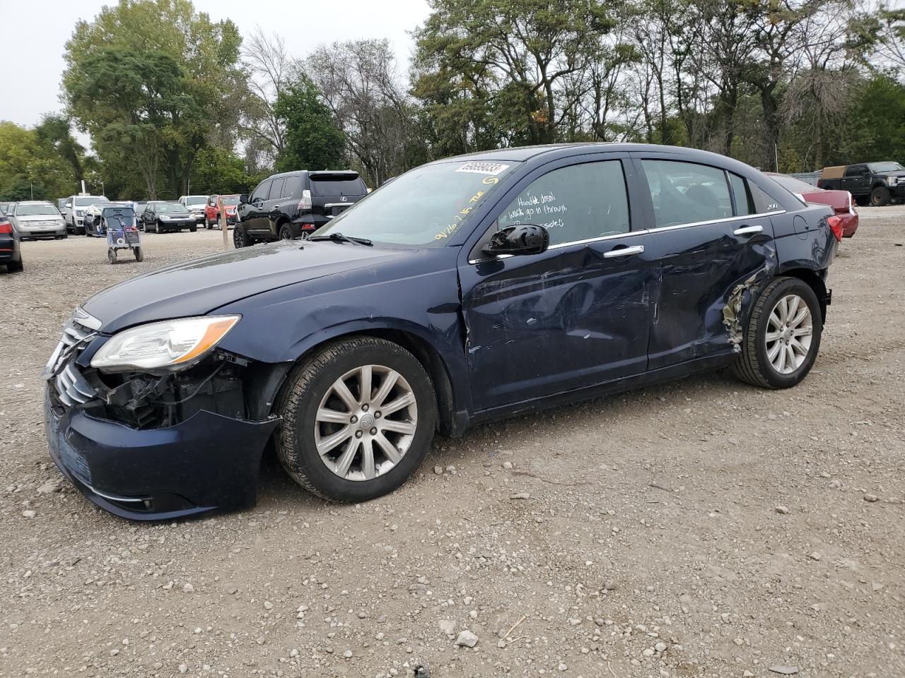 Изображение 1 2013 CHRYSLER 200 LIMITED 2013 с VIN 1C3CCBCG8DN555607