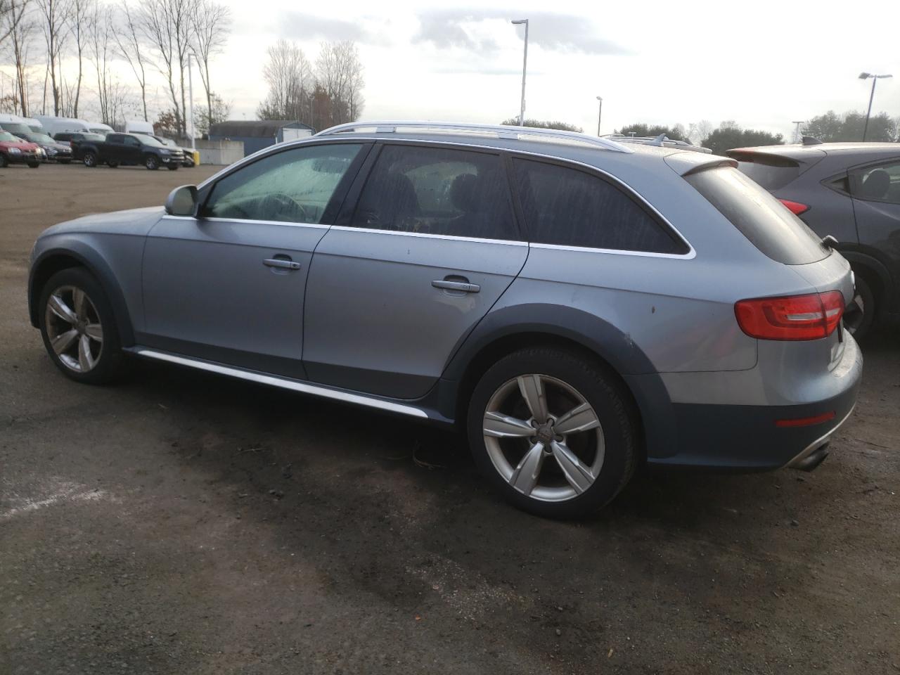 Obraz 2 z 2016 AUDI A4 ALLROAD PREMIUM 2016 z VIN WA1TFAFL6GA003406