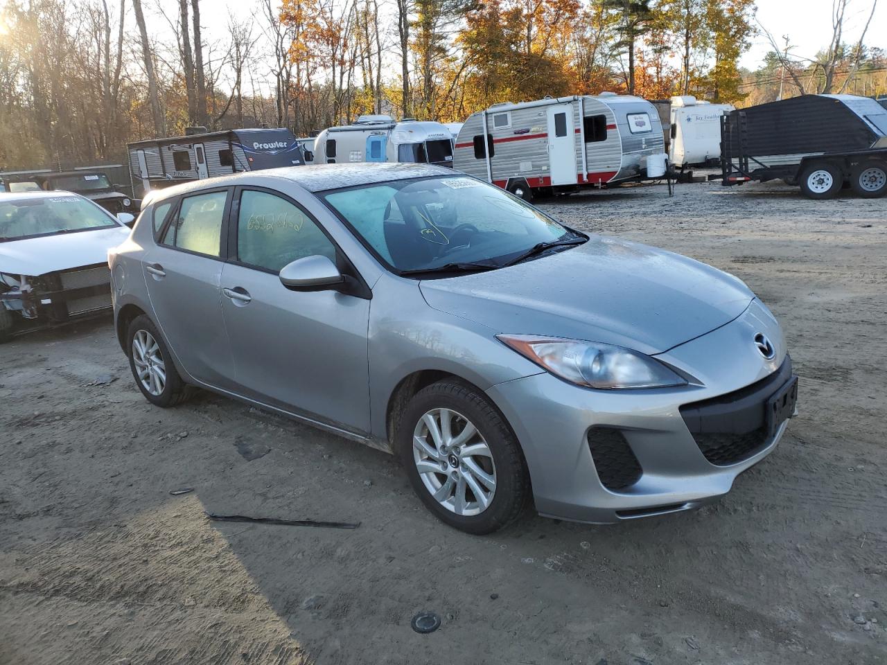 Obraz 1 z 2013 MAZDA 3 I 2013 z VIN JM1BL1LP1D1823969