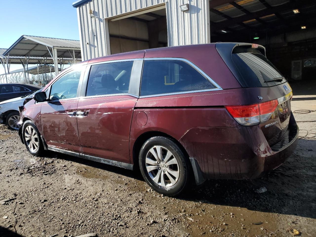 Image 2 of 2015 HONDA ODYSSEY EXL 2015 with VIN 5FNRL5H63FB008480