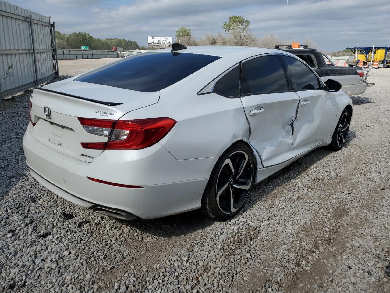 Изображение 3 2022 HONDA ACCORD SPORT 2022 с VIN 1HGCV1F32NA017018
