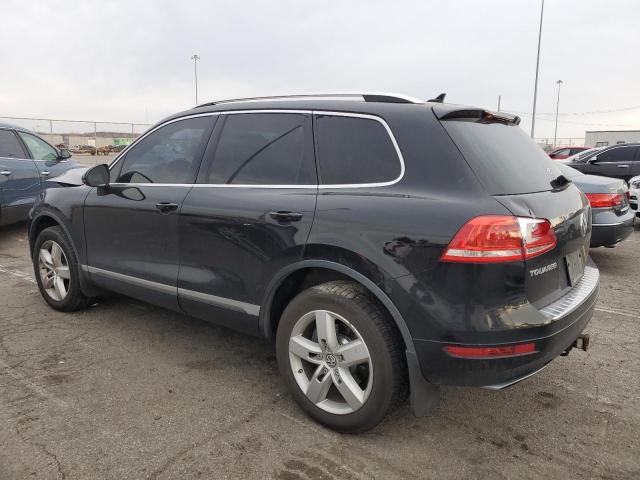 Image 2 of 2014 VOLKSWAGEN TOUAREG V6 TDI 2014 with VIN WVGEP9BP2ED013733