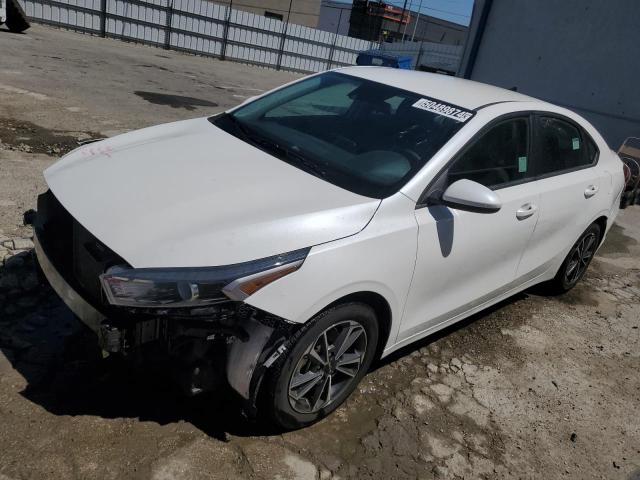 Изображение 1 2022 KIA FORTE FE 2022 с VIN 3KPF24AD8NE417636