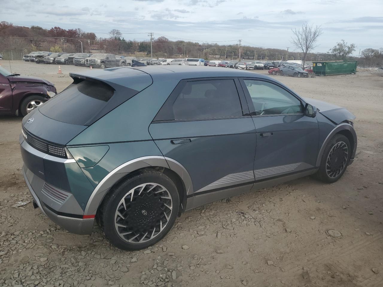 Image 3 of 2022 HYUNDAI IONIQ 5 LIMITED 2022 with VIN KM8KRDAFXNU082100