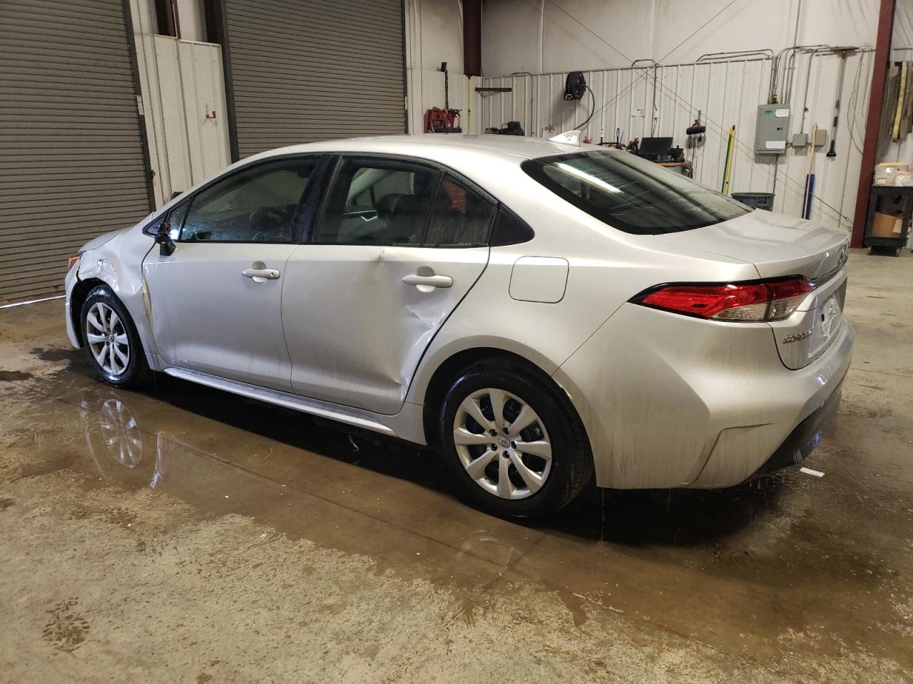Image 2 of 2024 TOYOTA COROLLA LE 2024 with VIN 5YFB4MDE6RP084693
