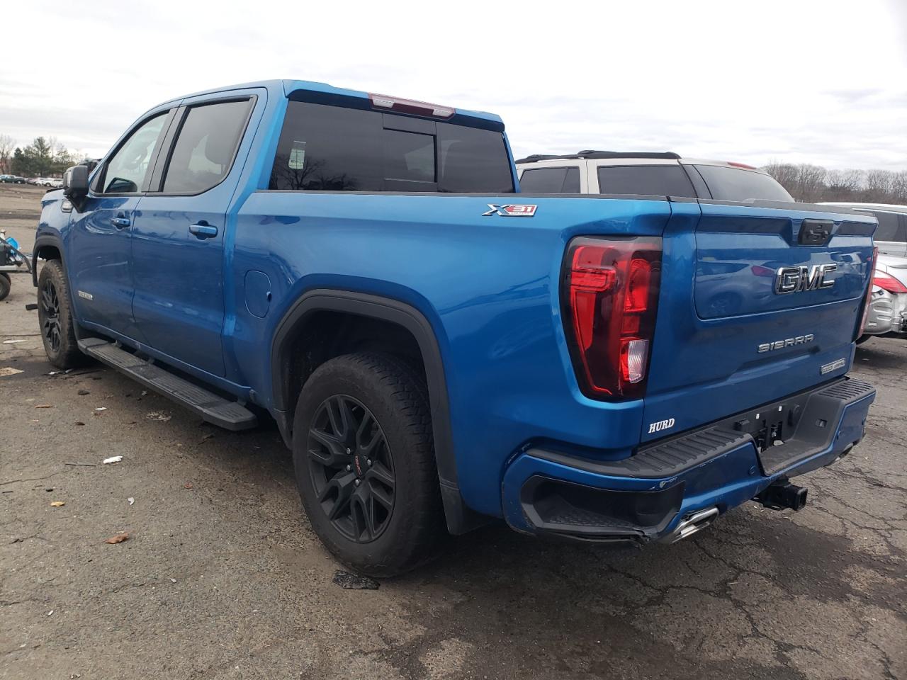 Изображение 2 2022 GMC SIERRA K1500 ELEVATION 2022 с VIN 3GTUUCET5NG559296