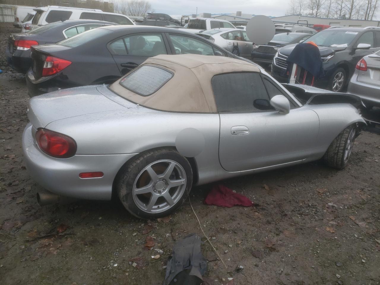Obraz 3 z 2004 MAZDA MX-5 MIATA BASE 2004 z VIN JM1NB353140400059