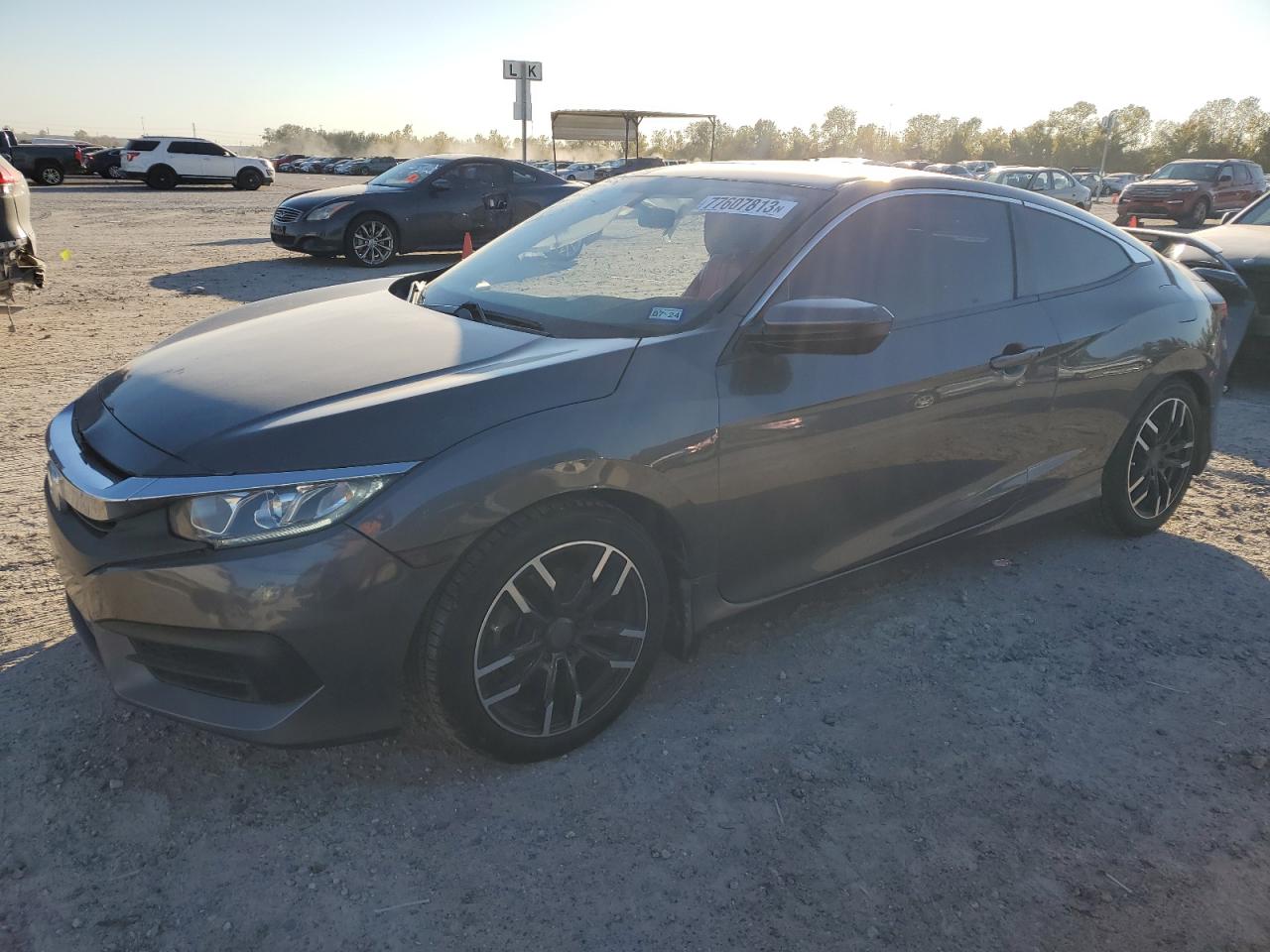 Изображение 1 2017 HONDA CIVIC LX 2017 с VIN 2HGFC4B01HH308065