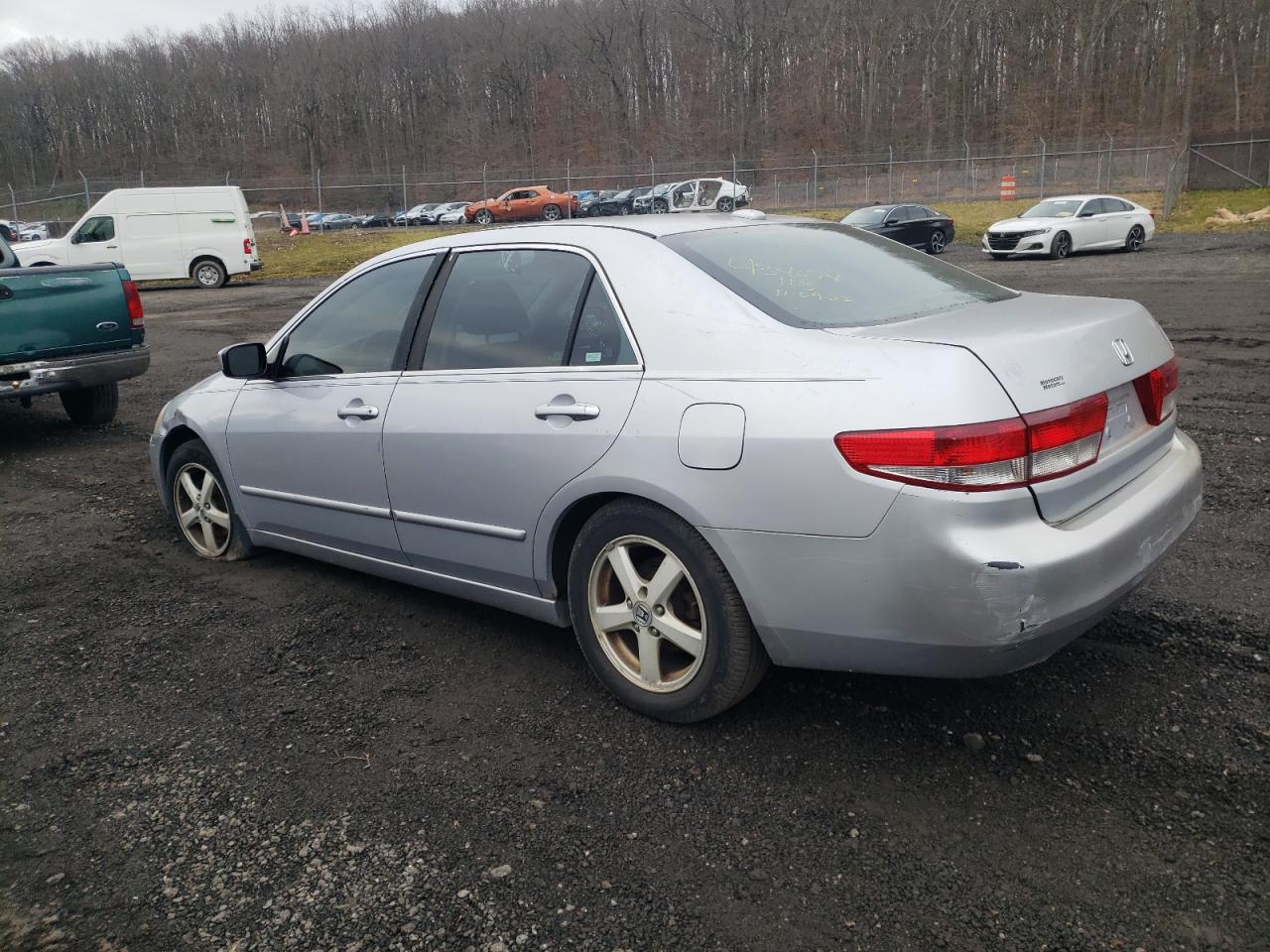 Image 2 of 2004 HONDA ACCORD EX 2004 with VIN 1HGCM56894A010619
