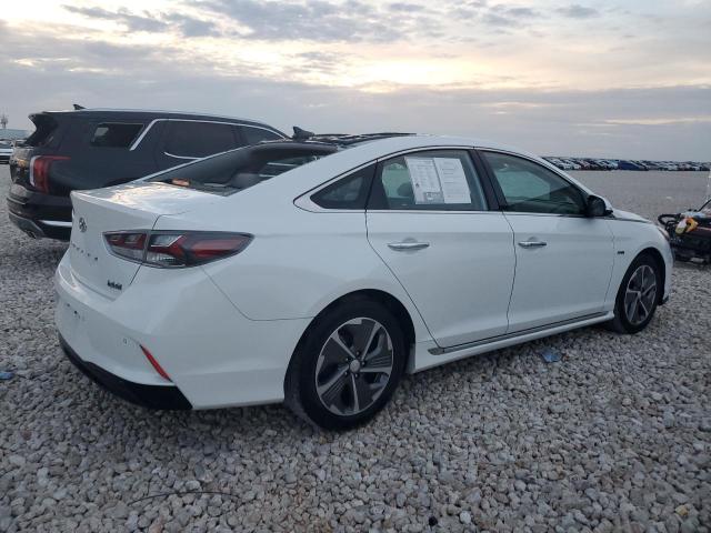 Image 3 of 2018 HYUNDAI SONATA HYBRID 2018 with VIN KMHE34L34JA078749