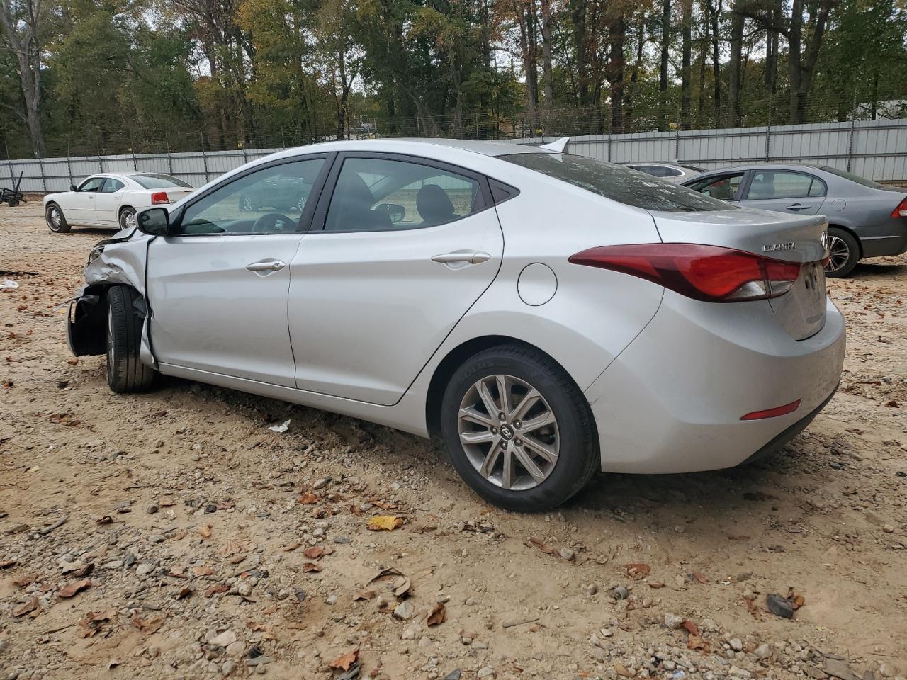 Image 2 of 2014 HYUNDAI ELANTRA SE 2014 with VIN 5NPDH4AE6EH474637