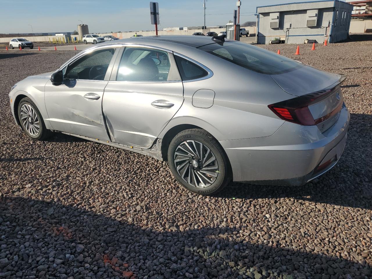 Изображение 2 2023 HYUNDAI SONATA HYBRID 2023 с VIN KMHL54JJ8PA077194