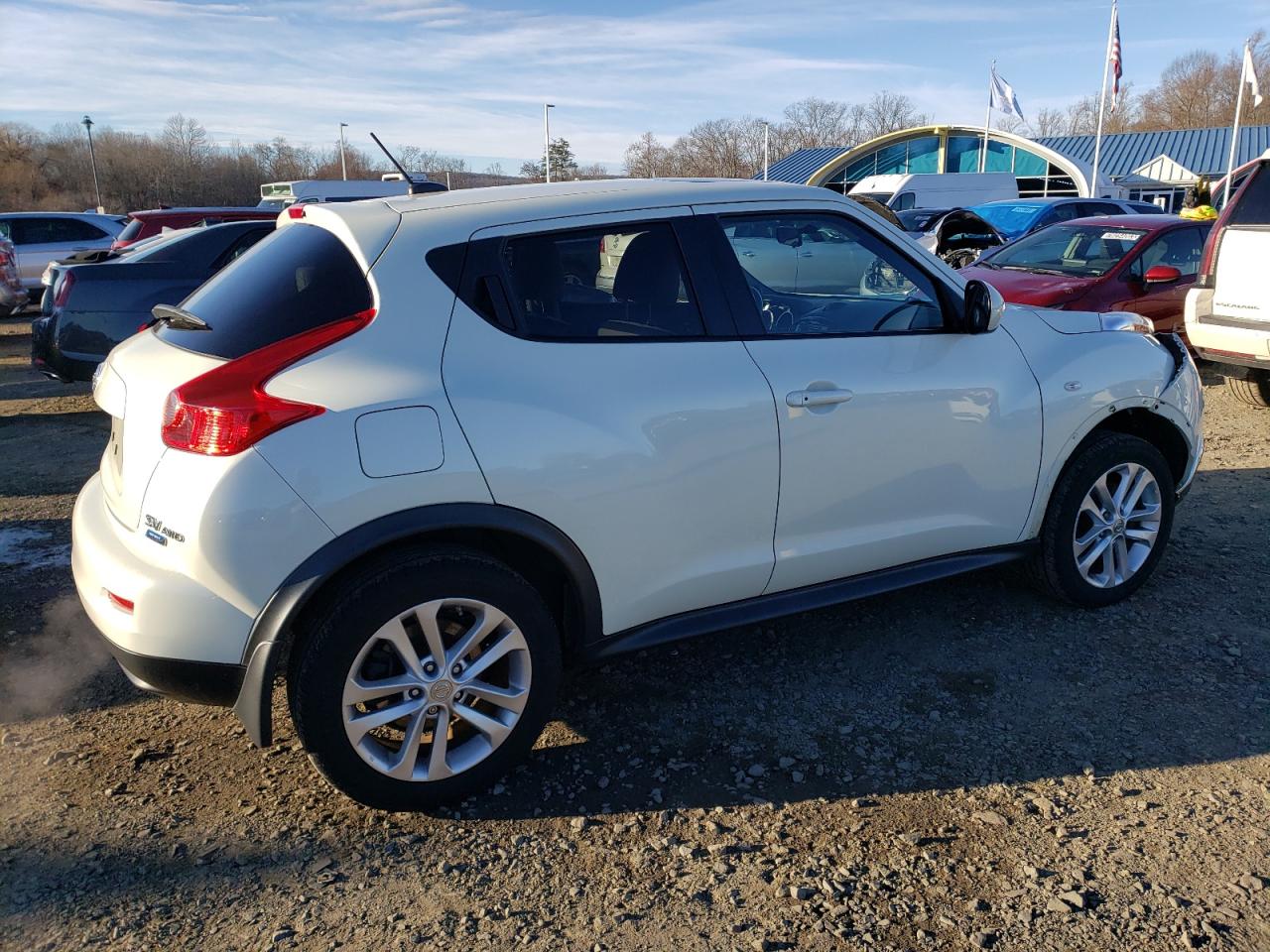Image 3 of 2012 NISSAN JUKE S 2012 with VIN JN8AF5MV1CT127837