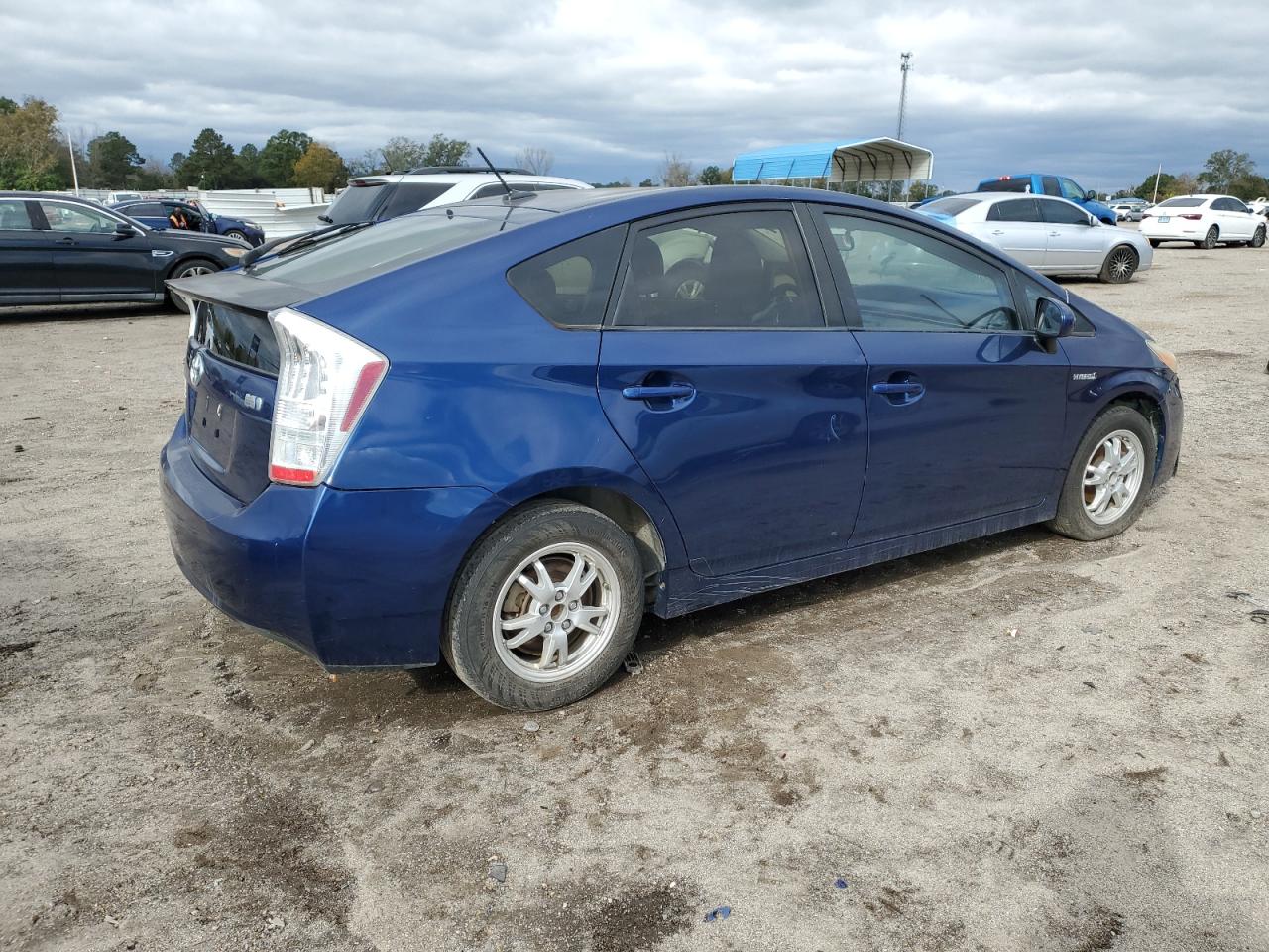 Image 3 of 2011 TOYOTA PRIUS 2011 with VIN JTDKN3DUXB0280361