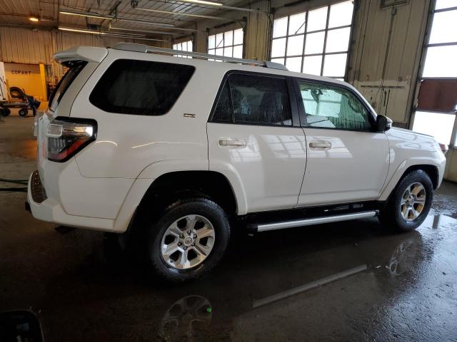 Image 3 of 2017 TOYOTA 4RUNNER SR5/SR5 PREMIUM 2017 with VIN JTEBU5JR1H5425289