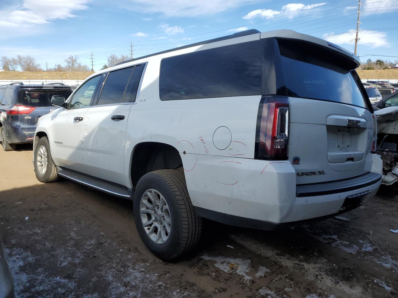 Изображение 2 2016 GMC YUKON XL K1500 SLE 2016 с VIN 1GKS2FKC8GR401884