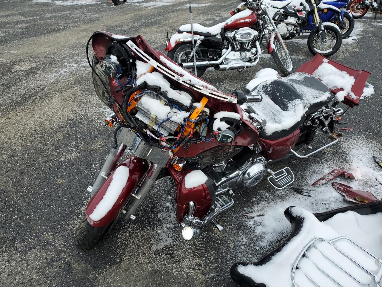 Obraz 2 z 2010 HARLEY-DAVIDSON FLHX  2010 z VIN 1HD1KB415AB640643