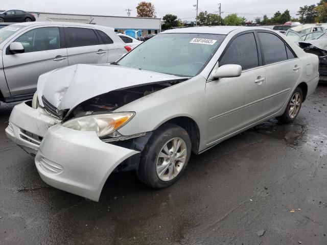 Image 1 of 2004 TOYOTA CAMRY LE 2004 with VIN 4T1BF32K04U076352