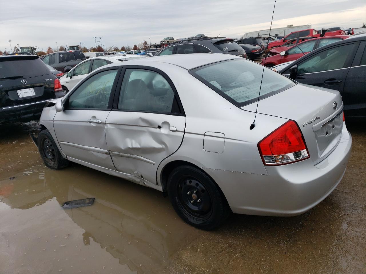 Изображение 2 2009 KIA SPECTRA EX 2009 с VIN KNAFE221095661926
