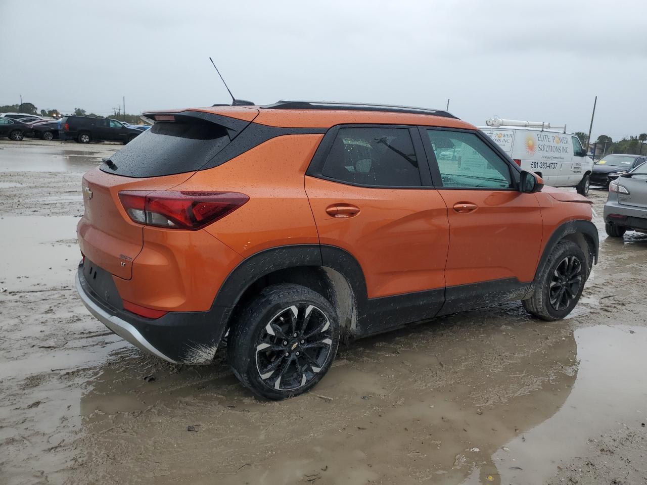 Image 3 of 2022 CHEVROLET TRAILBLAZER LT 2022 with VIN KL79MPSLXNB108212