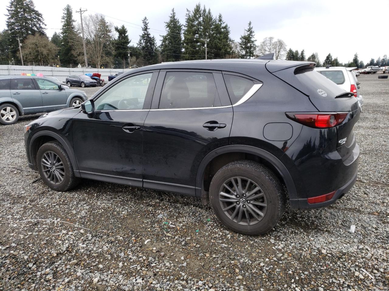 Image 2 of 2019 MAZDA CX-5 TOURING 2019 with VIN JM3KFBCMXK0538006