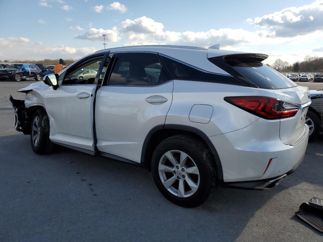 Obraz 2 z 2017 LEXUS RX 350 BASE 2017 z VIN 2T2BZMCAXHC059760
