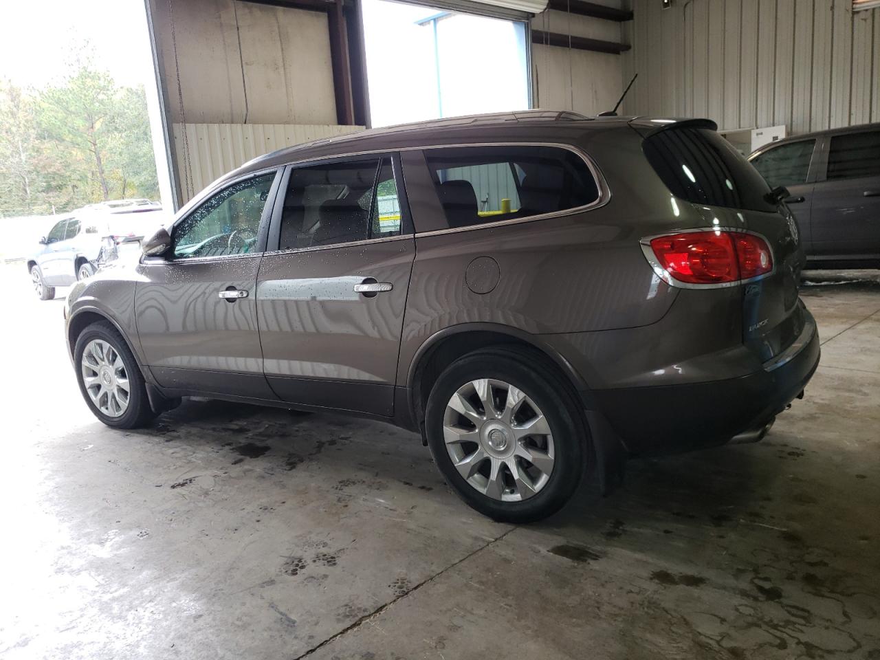Obraz 2 z 2011 BUICK ENCLAVE CXL 2011 z VIN 5GAKRCED6BJ263183
