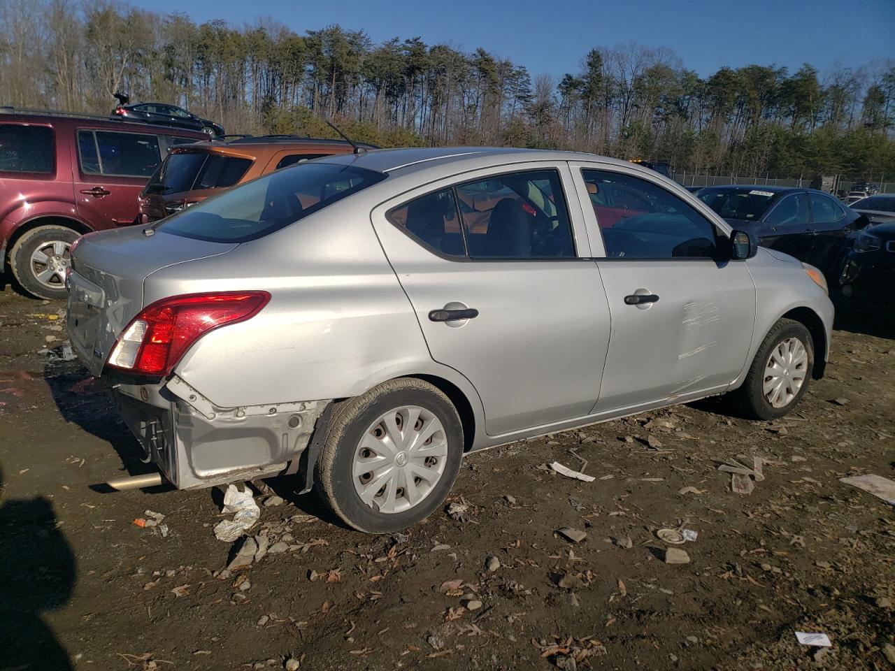 Изображение 3 2014 NISSAN VERSA S 2014 с VIN 3N1CN7AP9EL829665