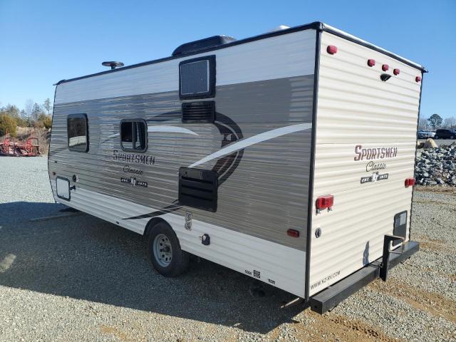 Image 3 of 2019 KZRV SPORTSMEN 2019 with VIN 4EZTK2017K4076045