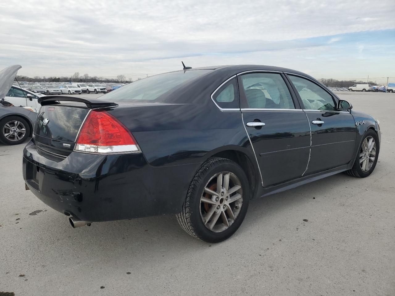 Image 3 of 2014 CHEVROLET IMPALA LIMITED LTZ 2014 with VIN 2G1WC5E32E1142632