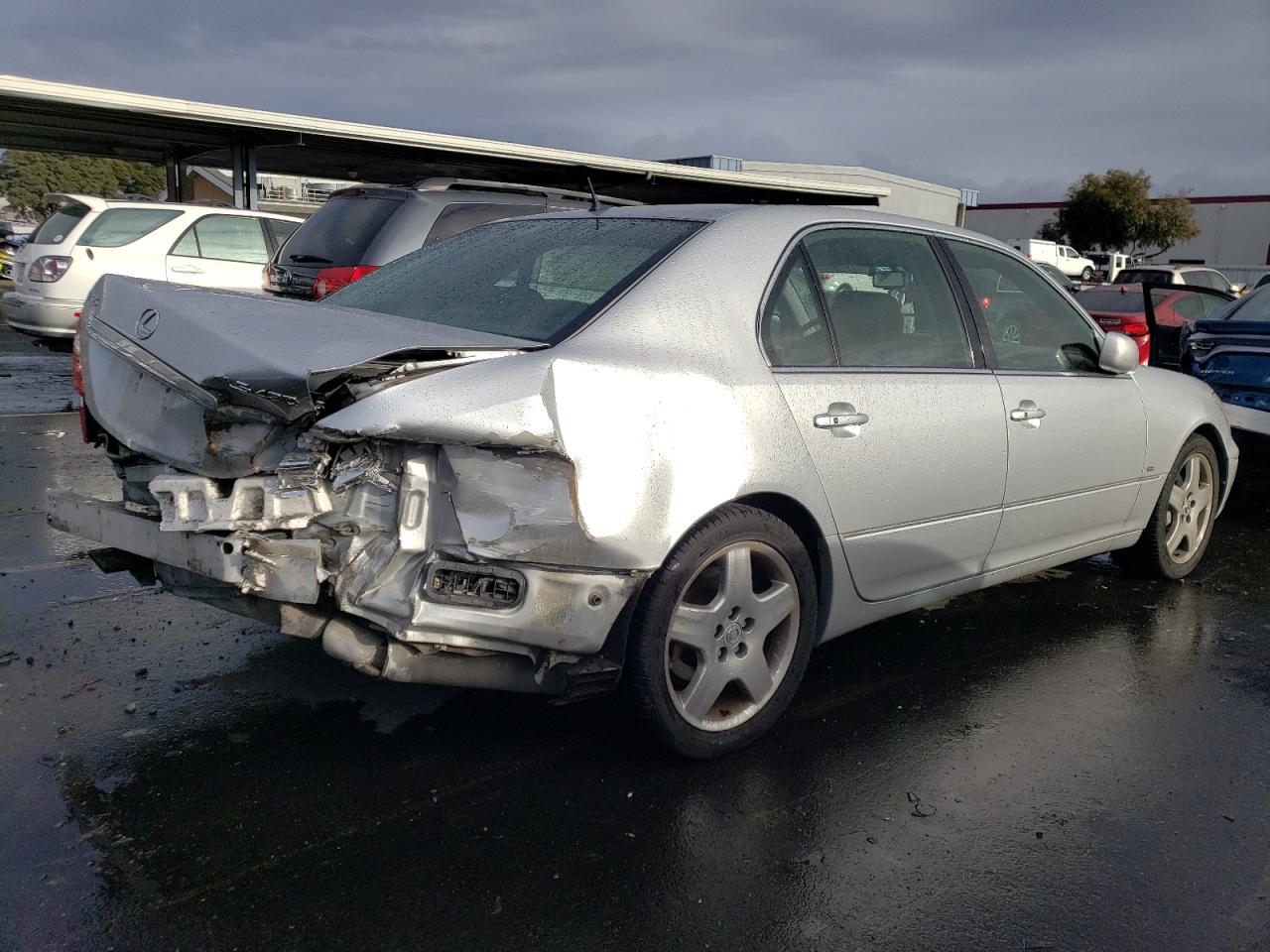 Image 3 of 2004 LEXUS LS 430 2004 with VIN JTHBN36F840148831
