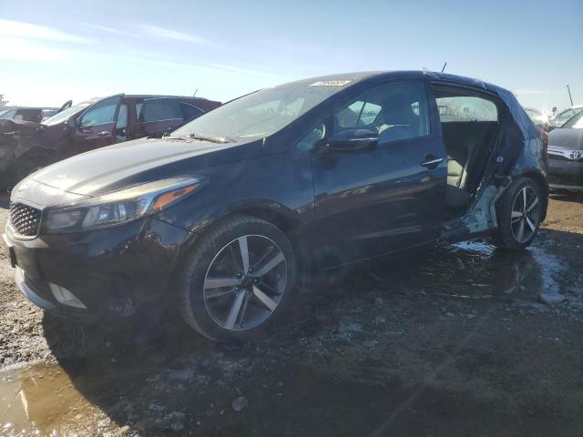 Image 1 of 2017 KIA FORTE EX 2017 with VIN KNAFX5A87H5726666
