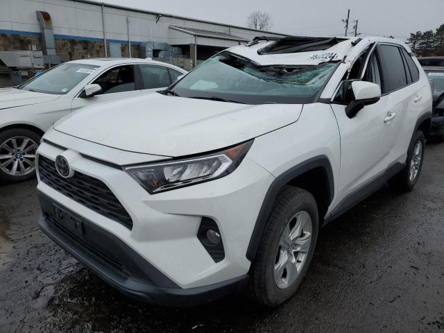 Изображение 1 2020 TOYOTA RAV4 XLE 2020 с VIN 2T3P1RFV7LW114774